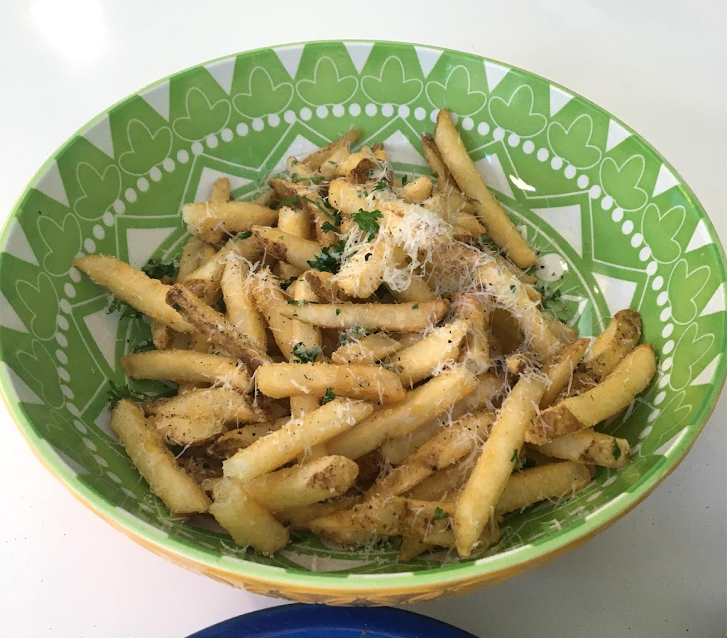 Tallers Tavern Bar and Grill | restaurant | 7035 W Grand Pkwy S Suite 99, Richmond, TX 77407, USA | 7138703100 OR +1 713-870-3100