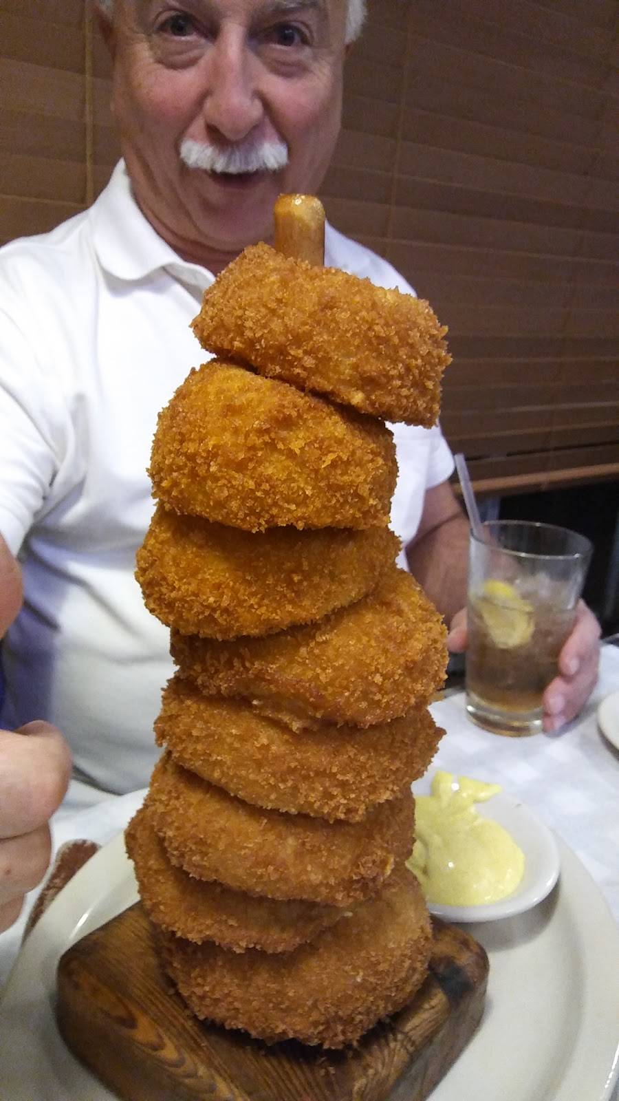 Codys Original Roadhouse | restaurant | 2890 W Bay Dr, Belleair Bluffs, FL 33770, USA | 7275848473 OR +1 727-584-8473