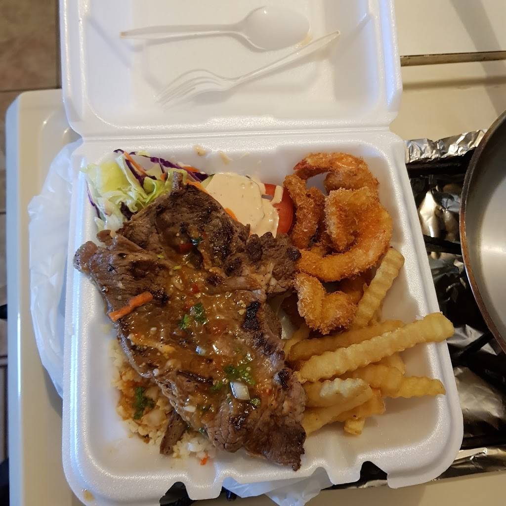 Mariscos El Faro | restaurant | Av Del Pacifico 464, Monumental, 22517 Tijuana, B.C., Mexico | 016642058544 OR +52 664 205 8544