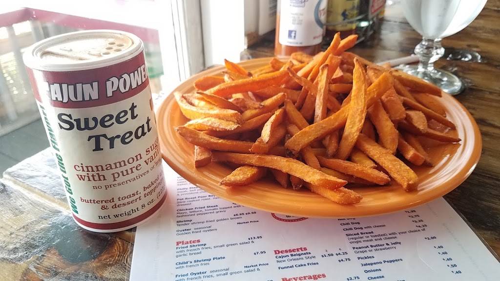 Villagers Cafe | restaurant | 8400 Maurice Ave, Maurice, LA 70555, USA | 3378981554 OR +1 337-898-1554