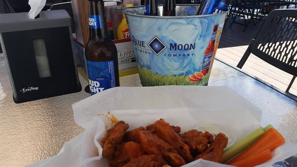 The Crab Shack | restaurant | 2922 NY-22 Scenic, Crown Point, NY 12928, USA | 5185973455 OR +1 518-597-3455