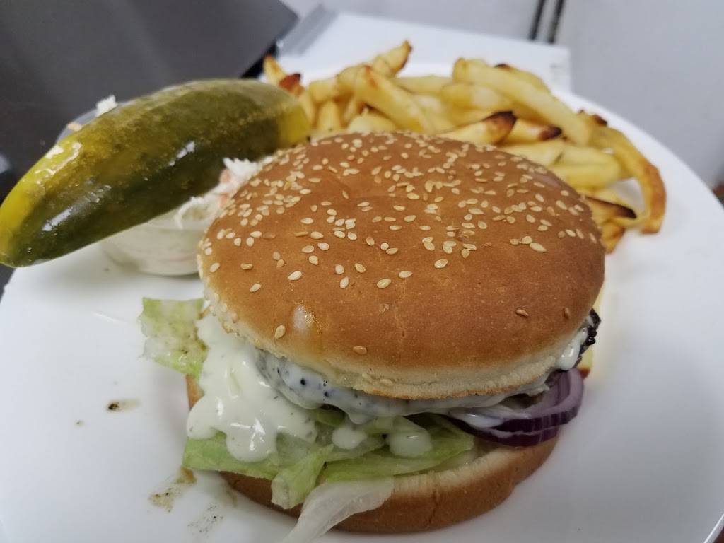 Smileys Diner - Newark | restaurant | 1025 Christiana Rd, Newark, DE 19713, USA | 3025336355 OR +1 302-533-6355