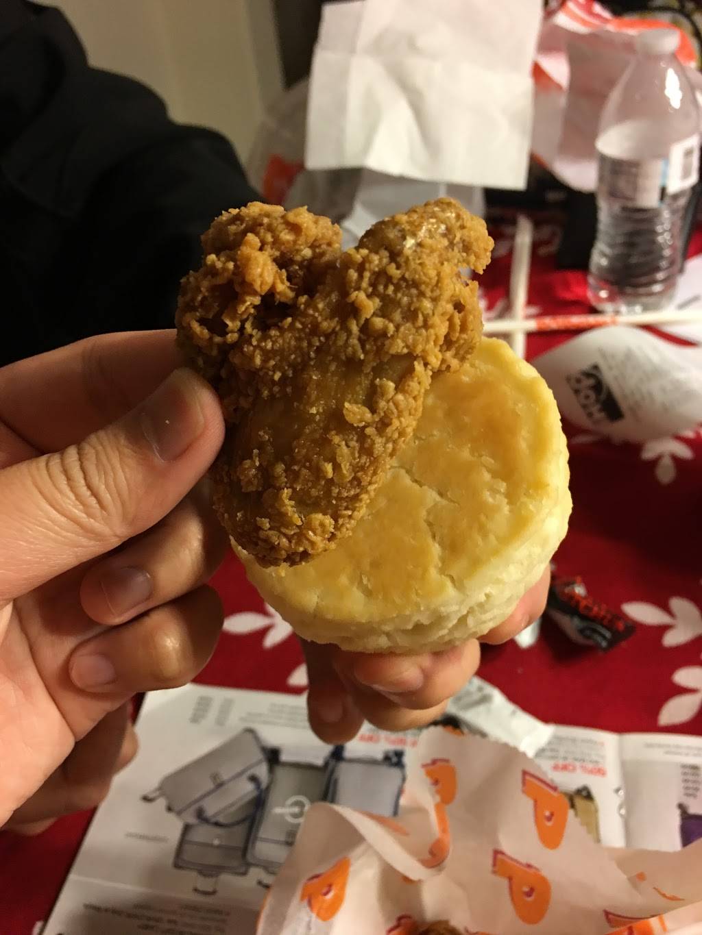 Popeyes Louisiana Kitchen | restaurant | 12550 Bellaire Blvd, Houston, TX 77072, USA | 2815683613 OR +1 281-568-3613