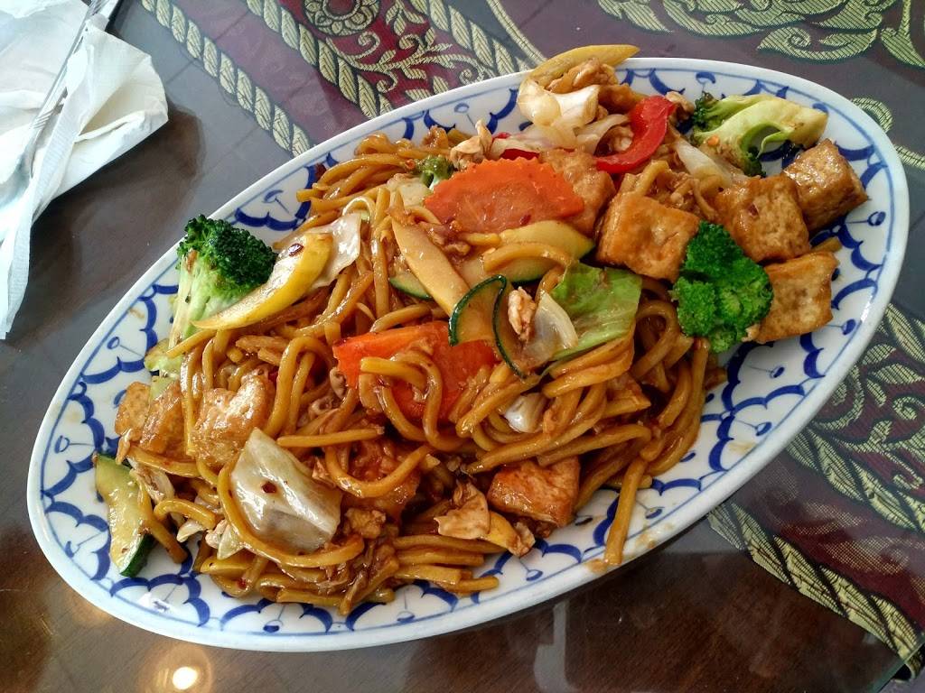 Chaiyo Thai & Sushi Bar | restaurant | 601 James Agee St, Knoxville, TN 37916, USA | 8652498081 OR +1 865-249-8081