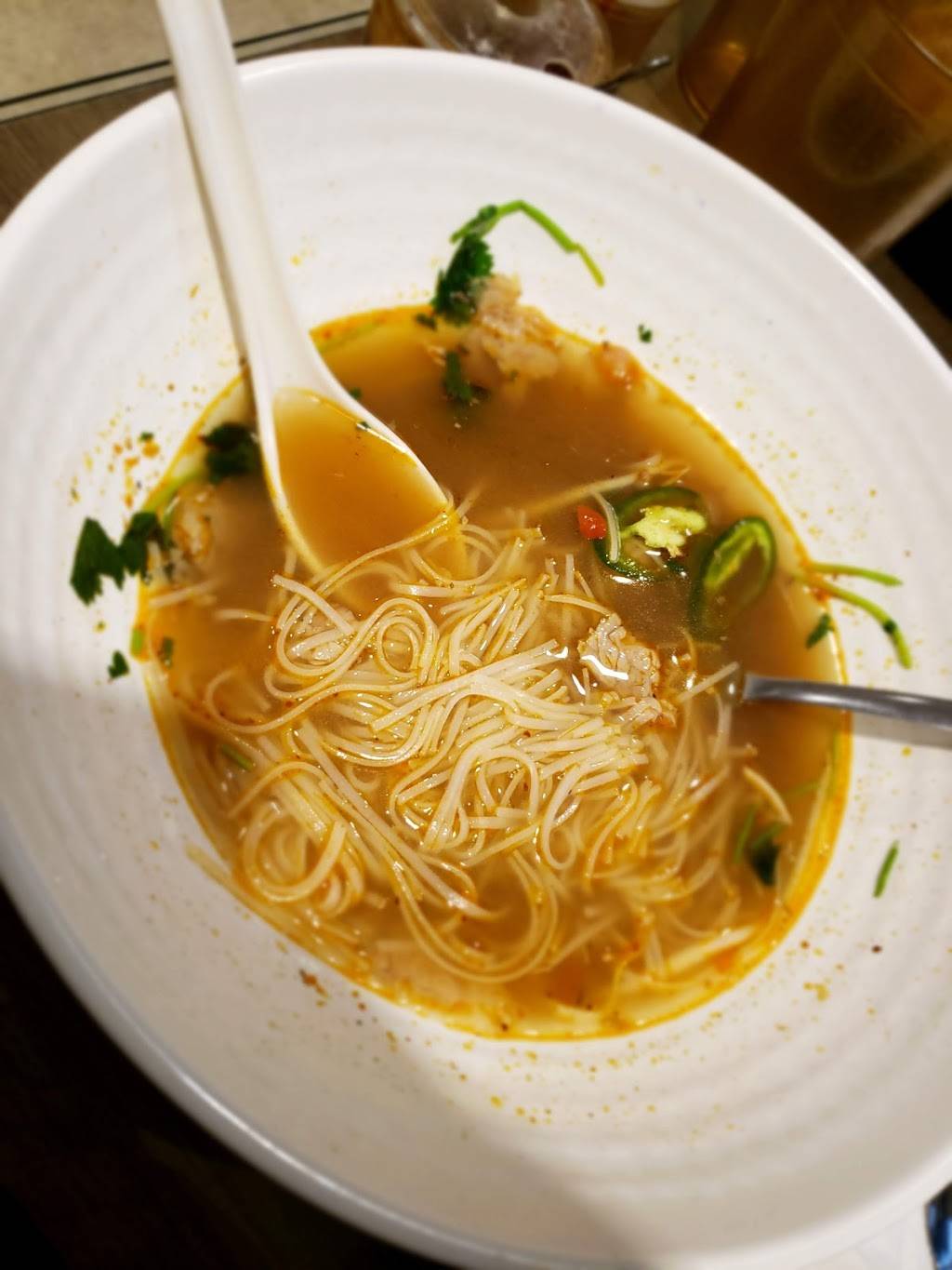 Hmongs Golden Egg Rolls | restaurant | 901 State St #110, La Crosse, WI 54601, USA | 6087820096 OR +1 608-782-0096