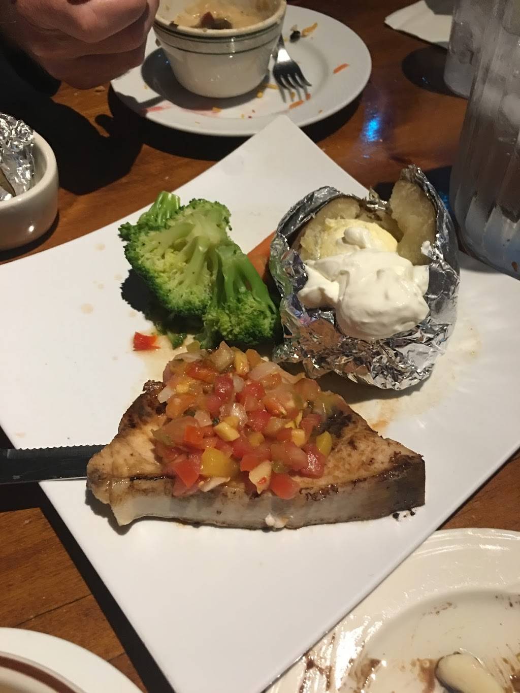 Rusty Porthole | restaurant | 3893 Willow Rd, Bethel Island, CA 94511, USA | 9256843607 OR +1 925-684-3607