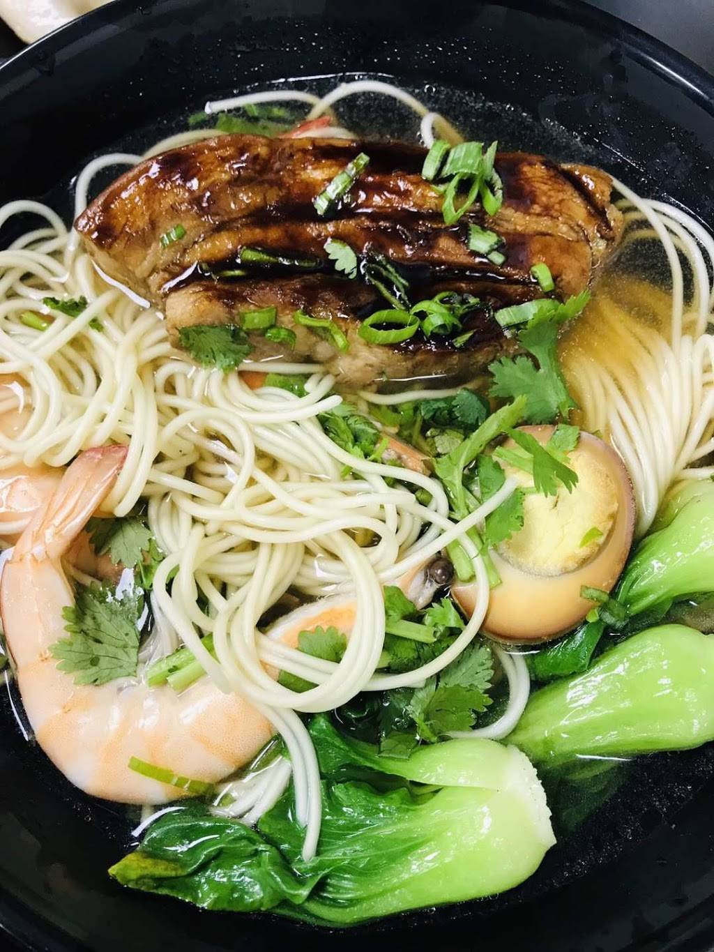 籠王廟Long King House 笼王庙 上海小笼包 生煎包 炸串 灌汤包 上海小吃 | restaurant | 15-26 College Point Blvd, Queens, NY 11356, USA | 7183539090 OR +1 718-353-9090