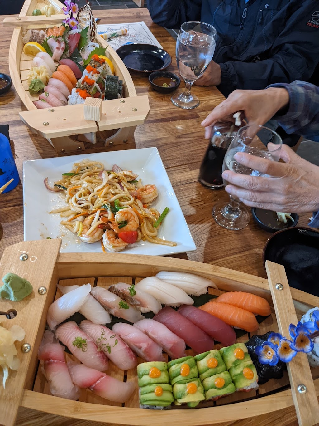 Matsu Sushi | restaurant | 231 Dryden Rd, Dresher, PA 19025, USA | 2153665539 OR +1 215-366-5539