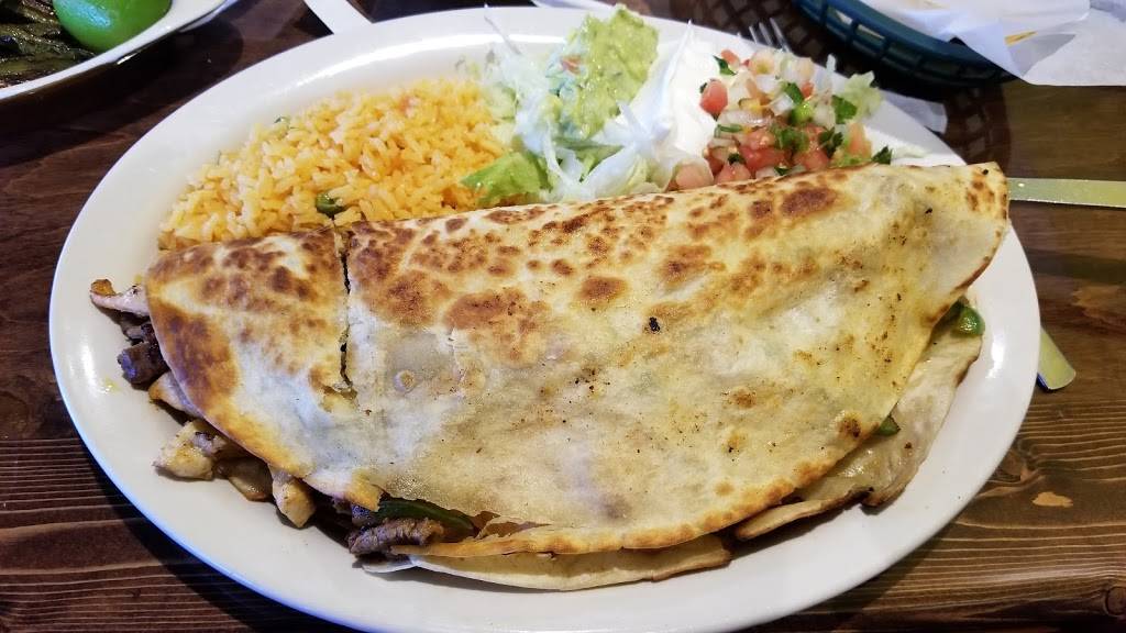 Chagos | restaurant | 579 Almaville Rd, Smyrna, TN 37167, USA | 6152670238 OR +1 615-267-0238