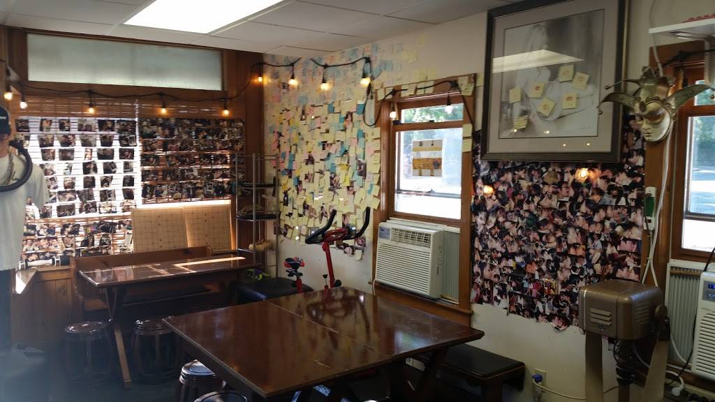 Udon Sushi Restaurant | bakery | 134 N Harrison Rd, East Lansing, MI 48823, USA | 5173325995 OR +1 517-332-5995