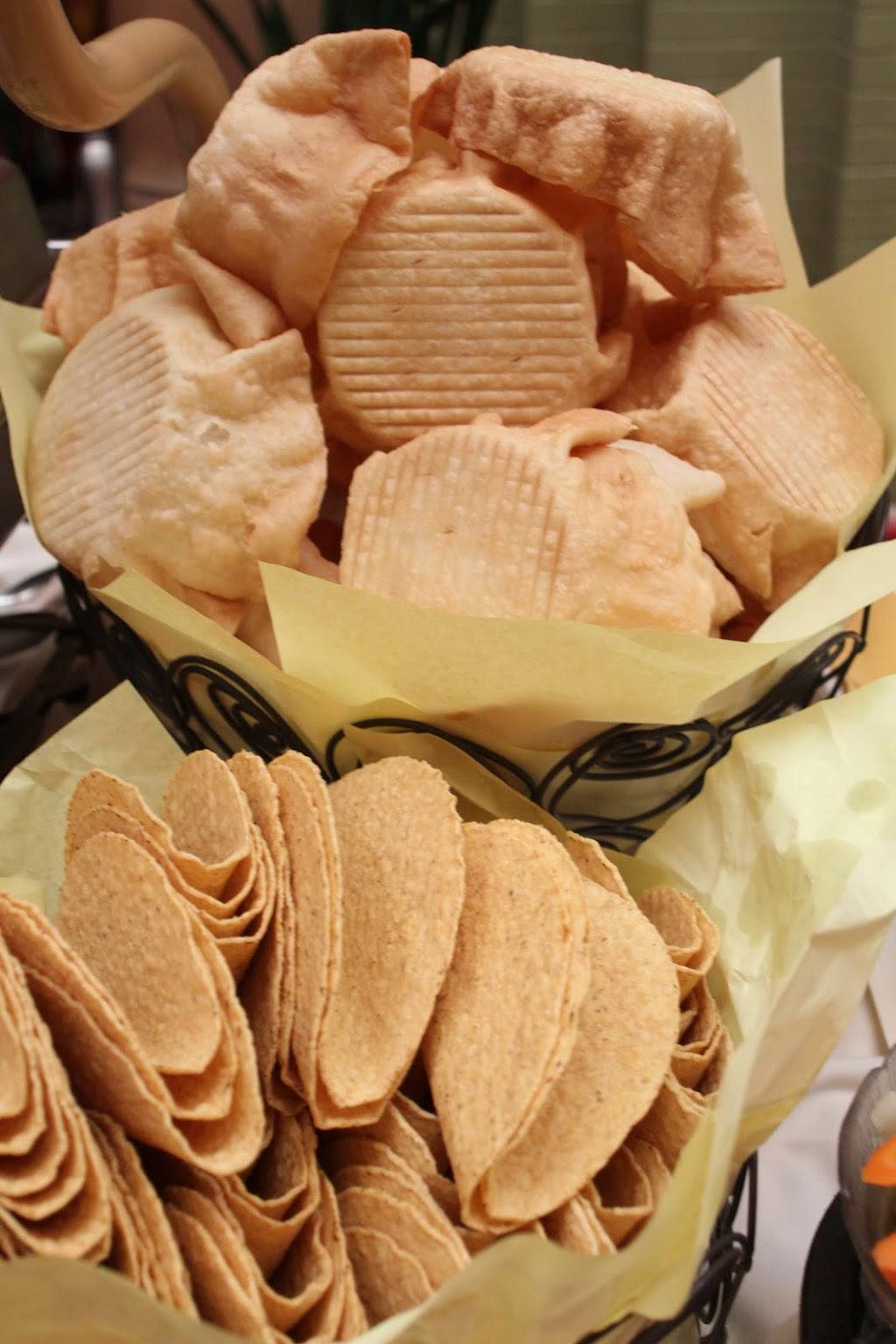 Ricardos Mexican Restaurant | restaurant | 4930 W Flamingo Rd, Las Vegas, NV 89103, USA | 7022279100 OR +1 702-227-9100