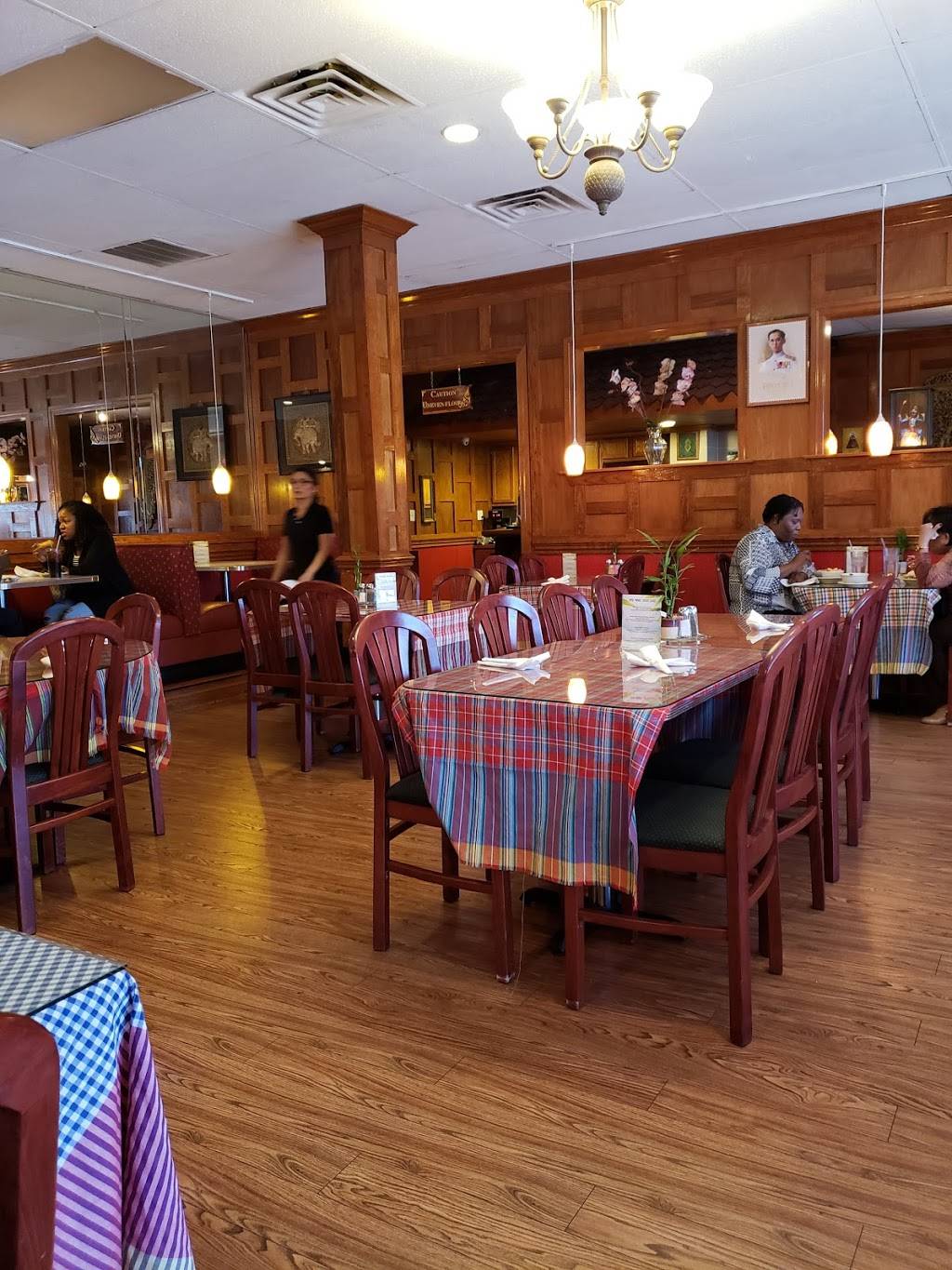 Racha Thai Cuisine | restaurant | 805 N Battlefield Blvd #117, Chesapeake, VA 23320, USA | 7575499989 OR +1 757-549-9989