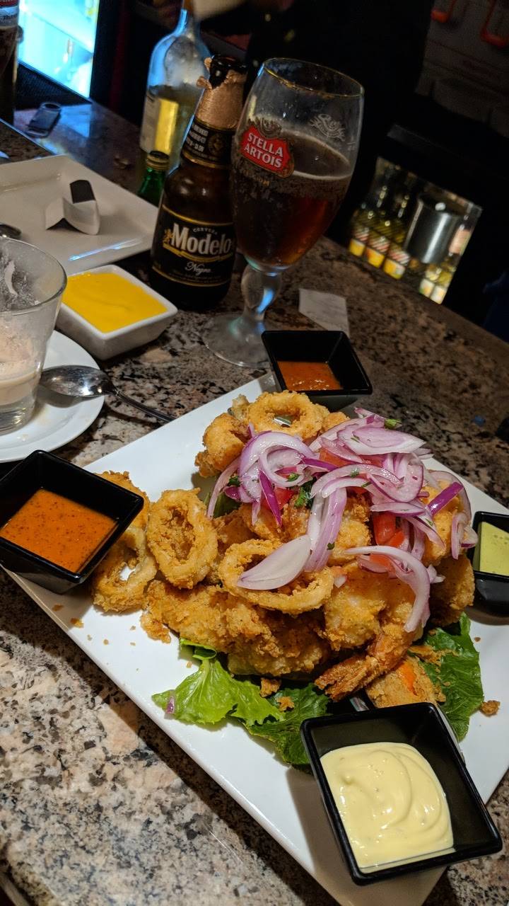 Victorias A La Brasa (Rotisserie chicken) | restaurant | 125 S 3rd St, Lantana, FL 33462, USA | 5615889608 OR +1 561-588-9608