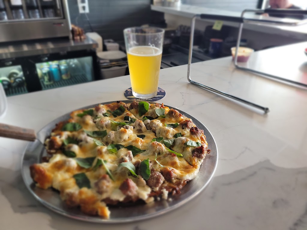 Crave Pizza | restaurant | 7641 E Guadalupe Rd #111, Mesa, AZ 85212, USA | 4805034444 OR +1 480-503-4444