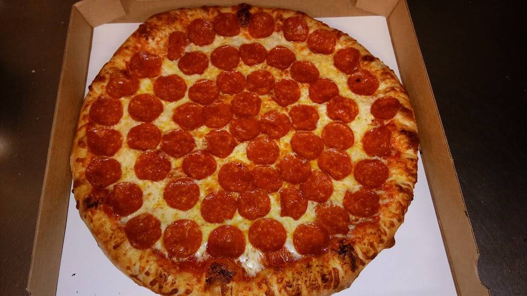 Mikeys Pizzeria Hale | restaurant | 221 N Washington St, Hale, MI 48739, USA | 9892183333 OR +1 989-218-3333