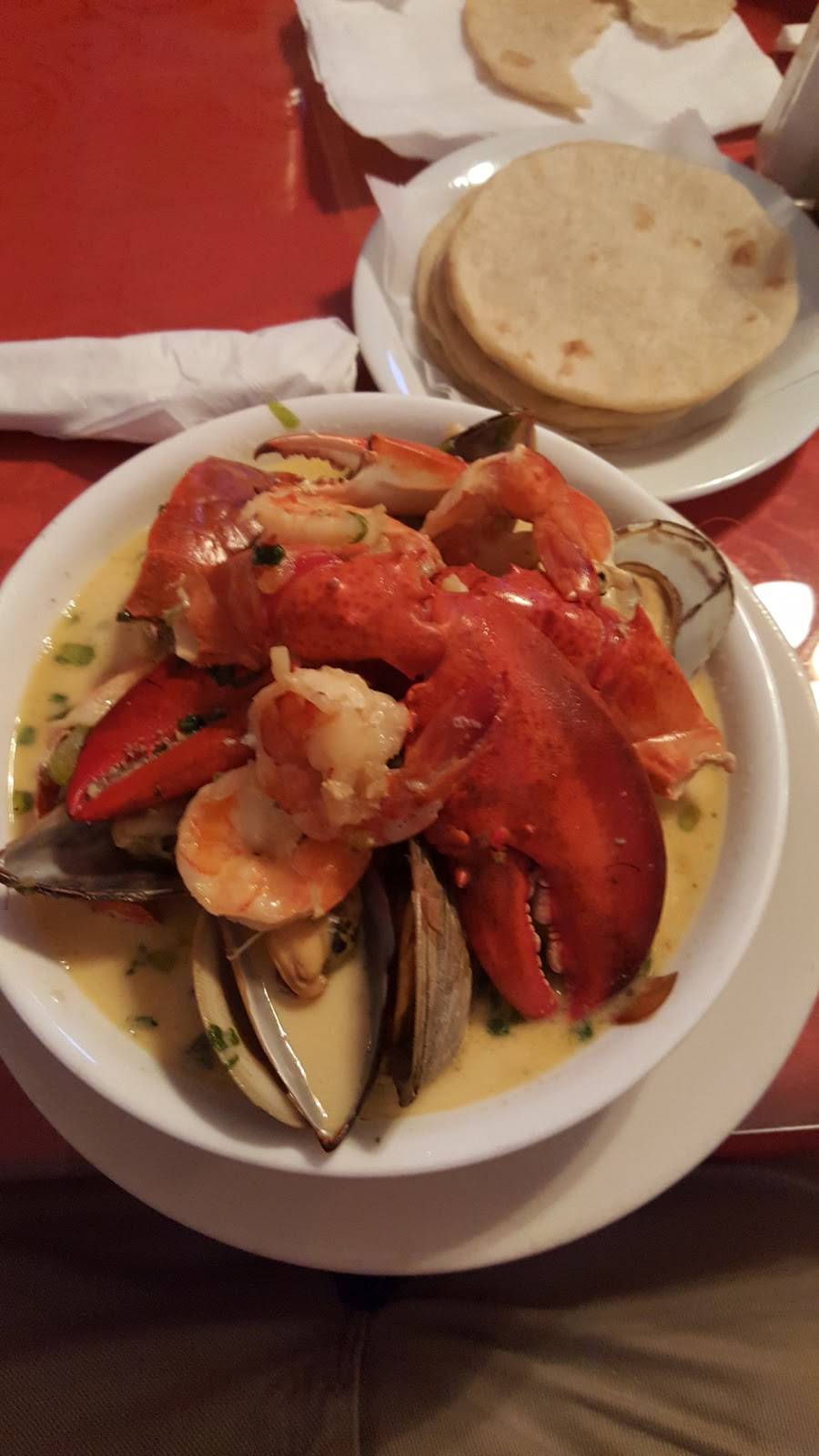 El Apretador | restaurant | 1531 Brentwood Rd, Bay Shore, NY 11706, USA | 6316669390 OR +1 631-666-9390