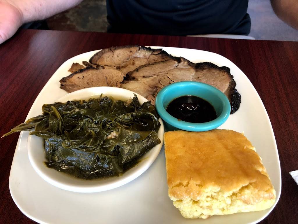 Square Fire BBQ | restaurant | 18043 Jefferson Davis Hwy, Ruther Glen, VA 22546, USA | 8045891792 OR +1 804-589-1792