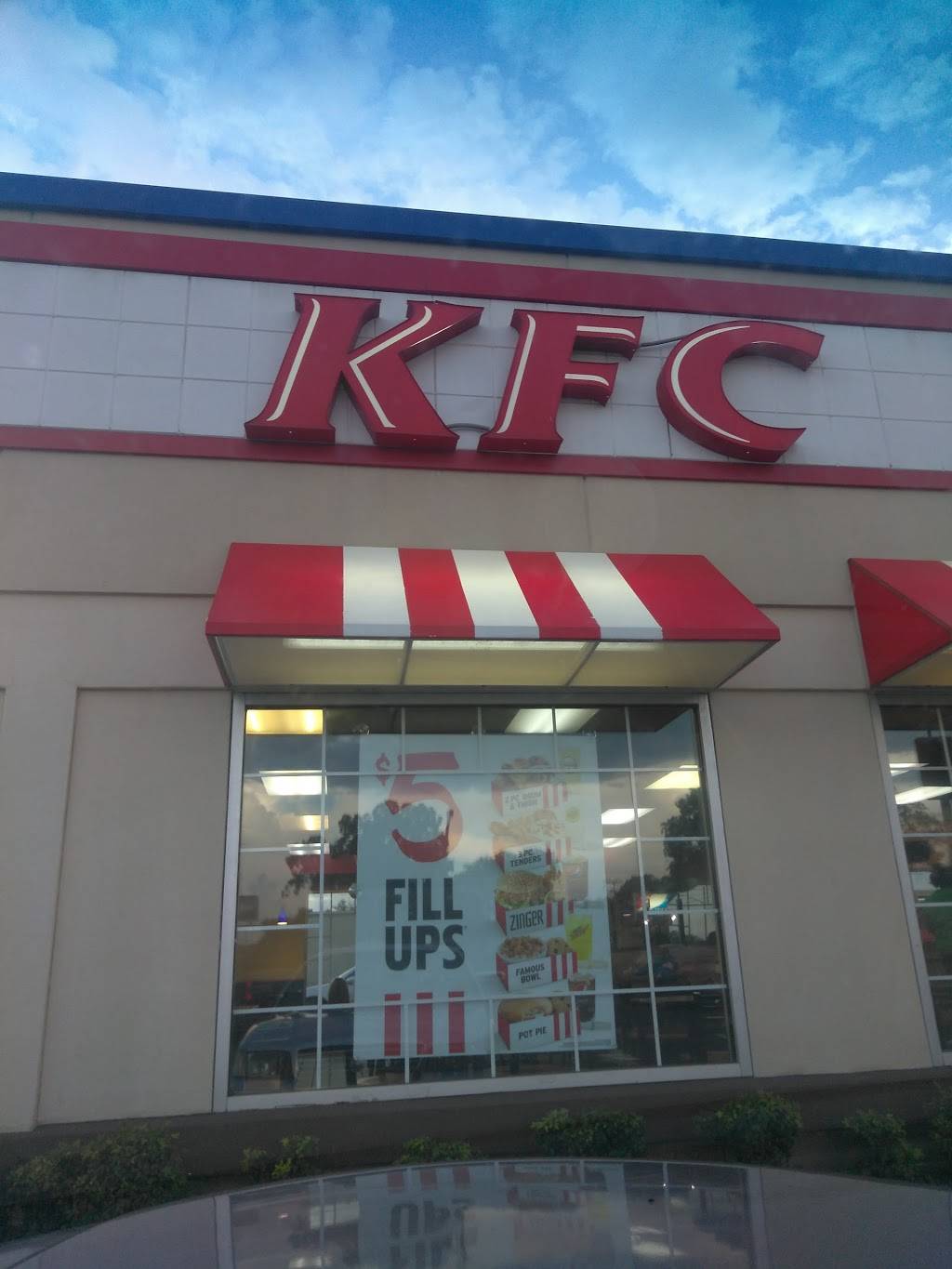 KFC | restaurant | 1818 9th Ave N, Bessemer, AL 35020, USA | 2054280360 OR +1 205-428-0360