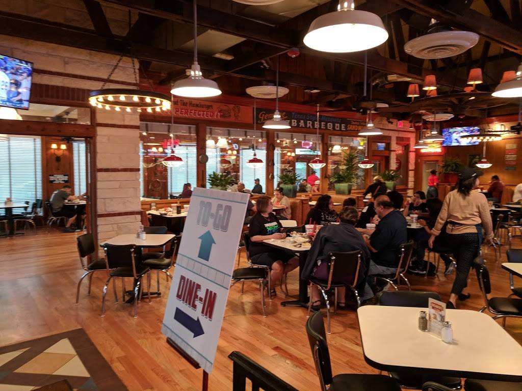 Pappas Bar-B-Q | restaurant | 10810 Eastex Fwy, Houston, TX 77093, USA | 2812270593 OR +1 281-227-0593