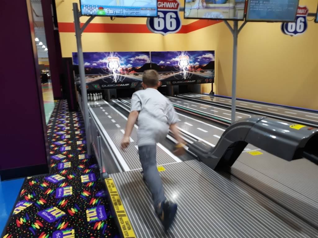 Tilt Studio Valley Mall | restaurant | 17301 Valley Mall Rd #725, Hagerstown, MD 21740, USA | 3014948560 OR +1 301-494-8560