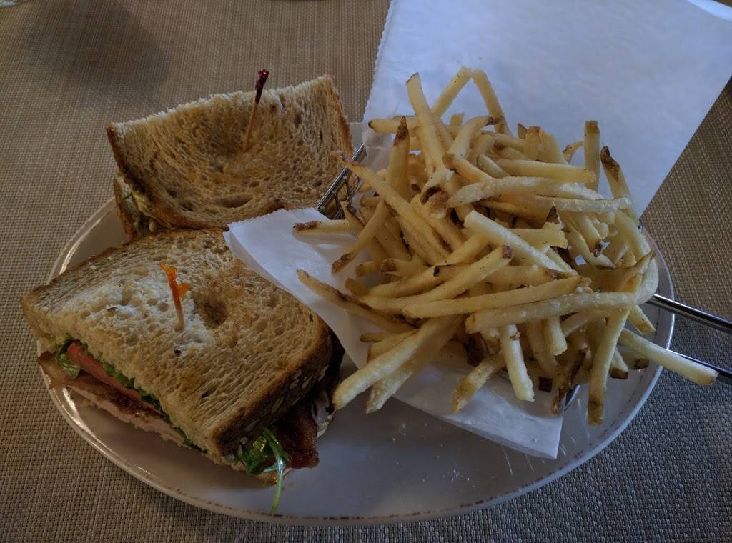 M Italian | restaurant | 22 W Orange St, Chagrin Falls, OH 44022, USA | 4402477474 OR +1 440-247-7474