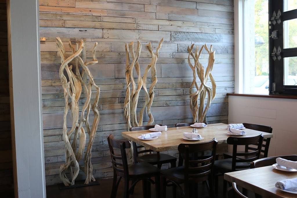 Kid Cashew | restaurant | 1440 Ben Sawyer Blvd, Mt Pleasant, SC 29464, USA | 8433527585 OR +1 843-352-7585