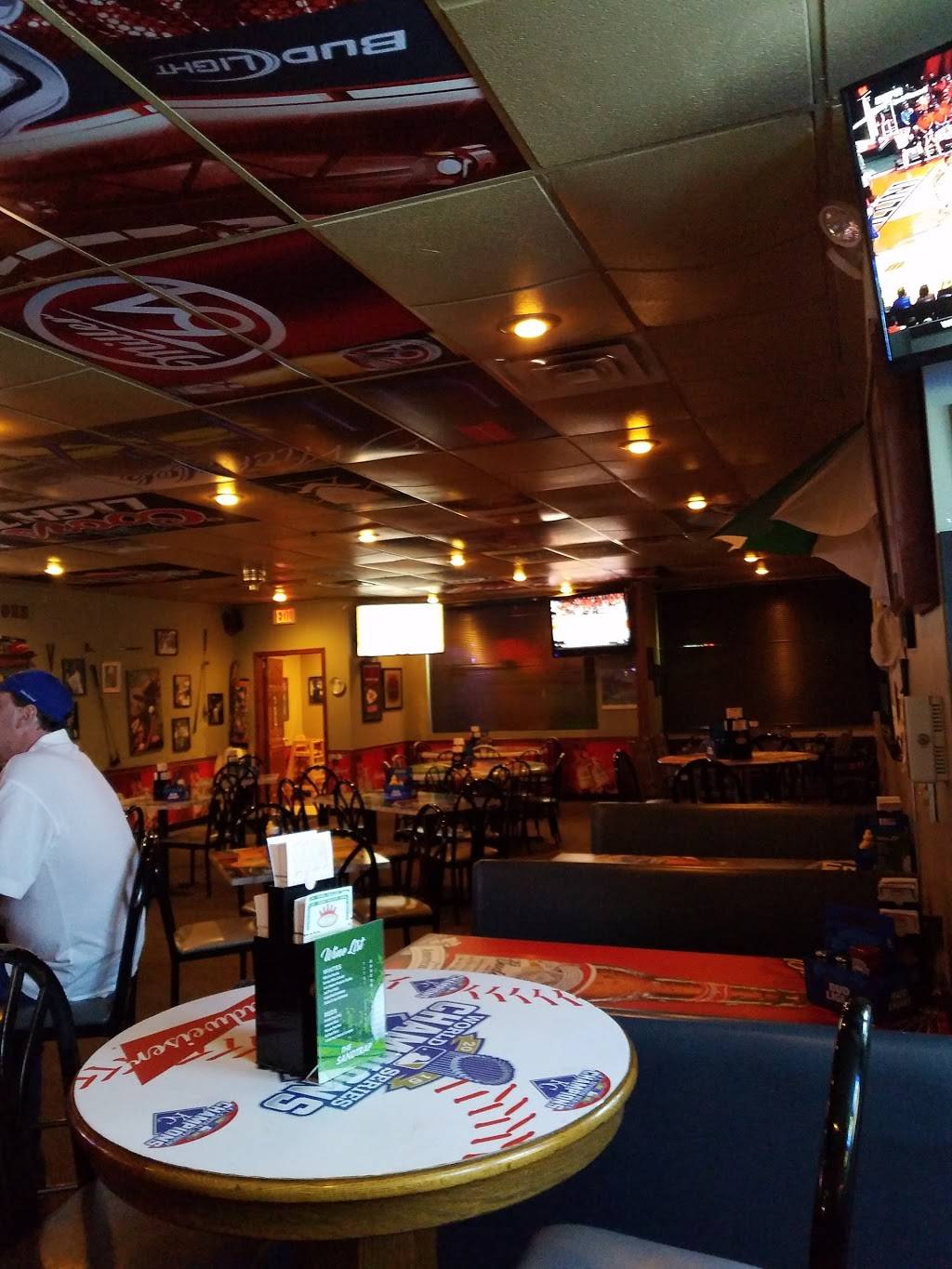 Sand Trap Bar & Grill | restaurant | 13037 Holmes Rd, Kansas City, MO 64145, USA | 8169420990 OR +1 816-942-0990