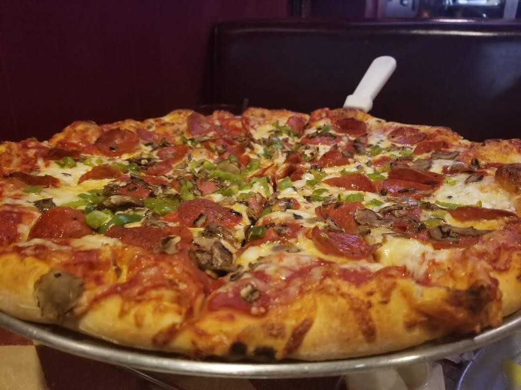 Mama Pepinos Pizza & Pub | restaurant | 44 Monongahela Ave, Glassport, PA 15045, USA | 4126720705 OR +1 412-672-0705