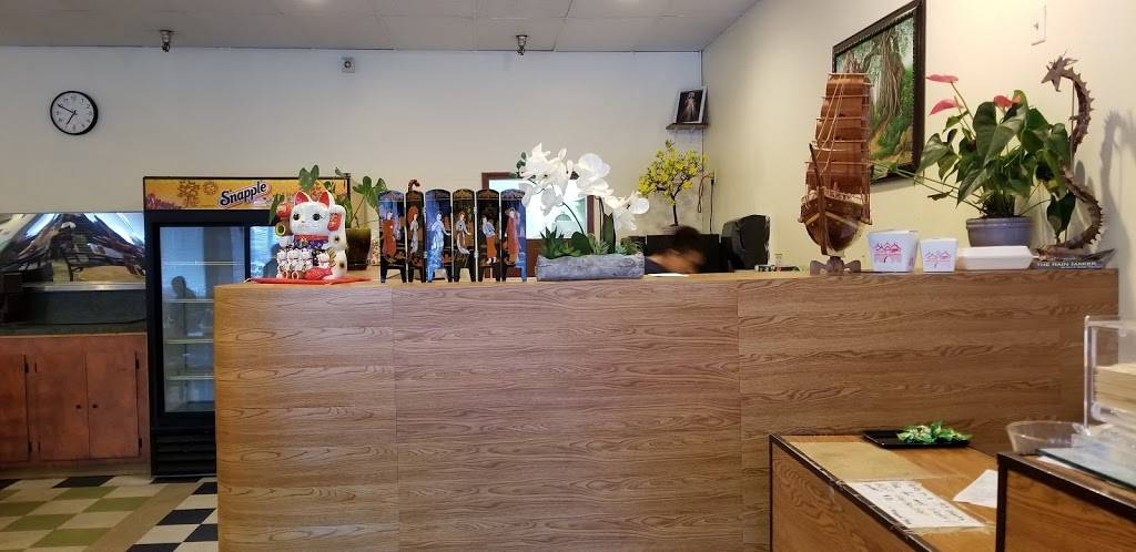 Pho 84 | restaurant | 6815 196th St SW, Lynnwood, WA 98036, USA | 4257754143 OR +1 425-775-4143