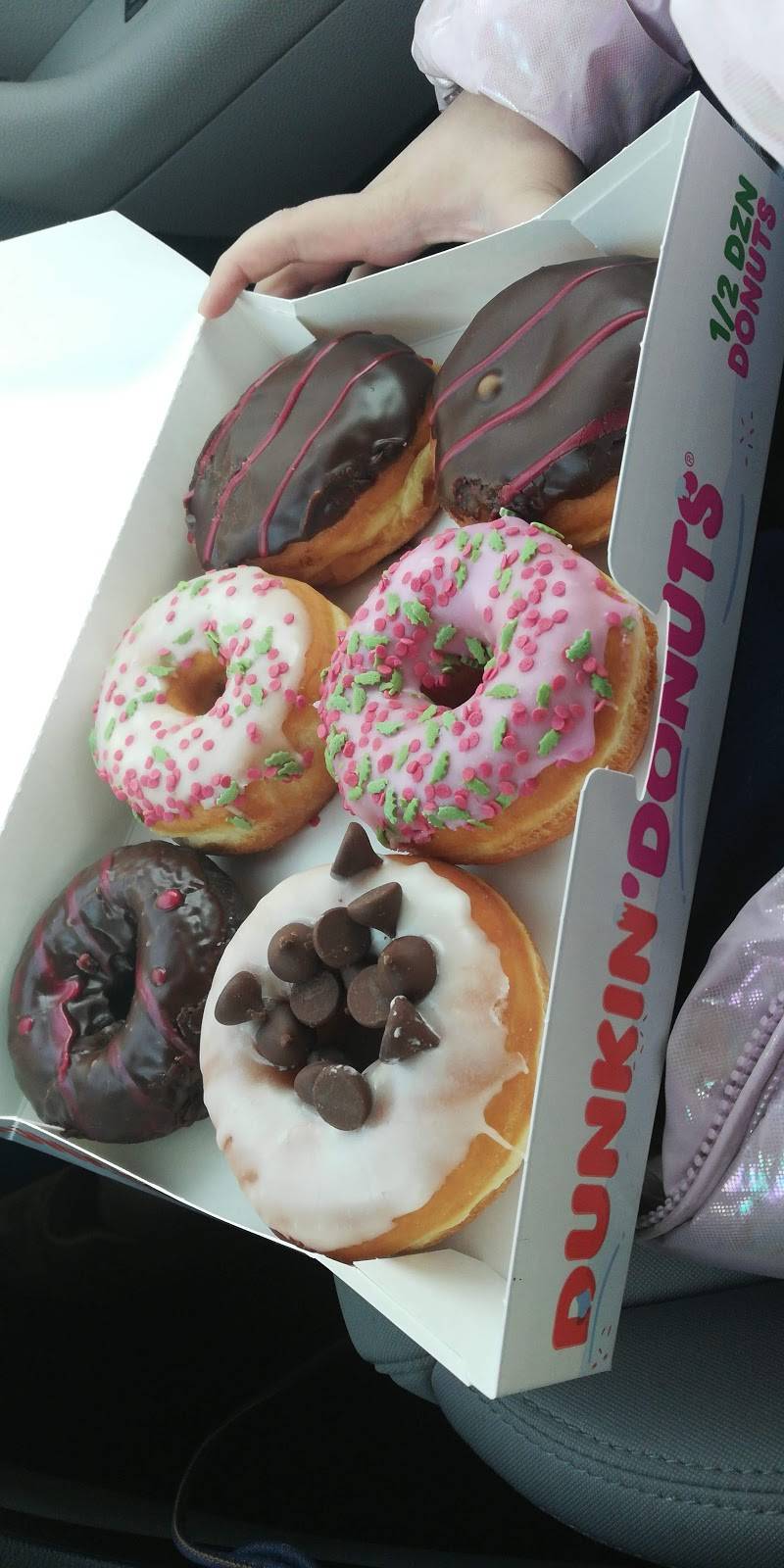 Dunkin Donuts | cafe | 43 S Livingston Ave, Livingston, NJ 07039, USA | 9739923766 OR +1 973-992-3766