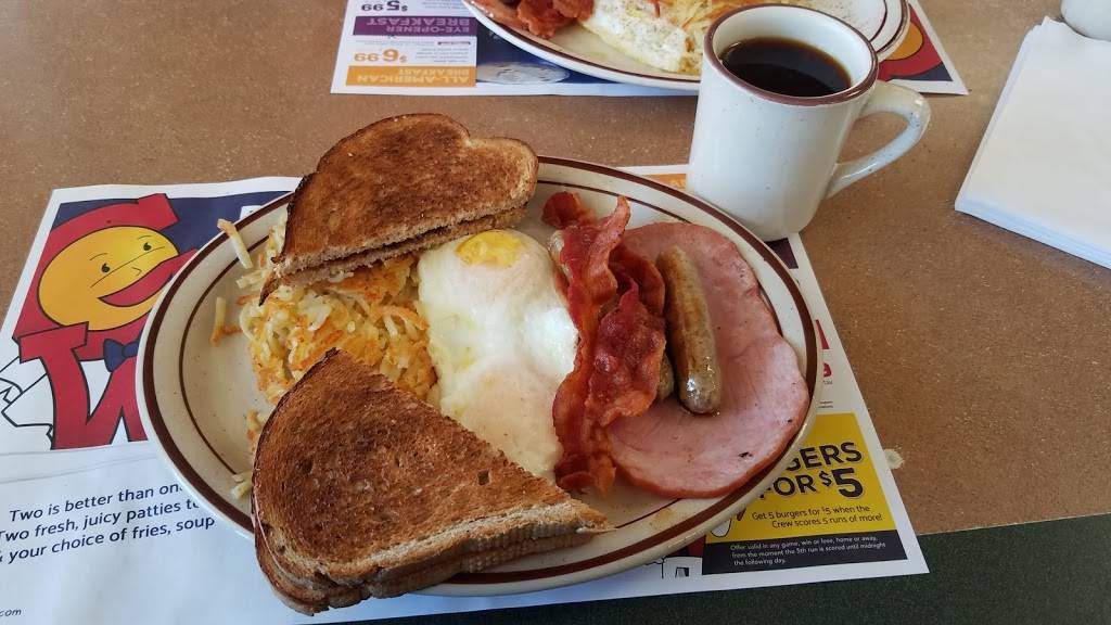 George Webb Restaurant | restaurant | N112W15800 Mequon Rd, Germantown, WI 53022, USA | 2622515925 OR +1 262-251-5925