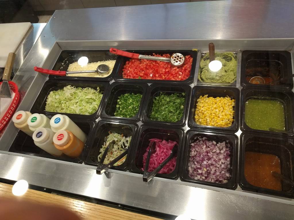 Quesada Burritos & Tacos | restaurant | 324 Highland Rd W #3, Kitchener, ON N2M 5G2, Canada | 5195799595 OR +1 519-579-9595