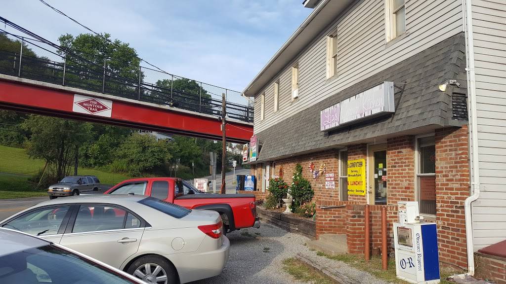 Lizs Corner Kitchen | restaurant | 3772 Millers Run Rd, McDonald, PA 15057, USA | 7247453949 OR +1 724-745-3949