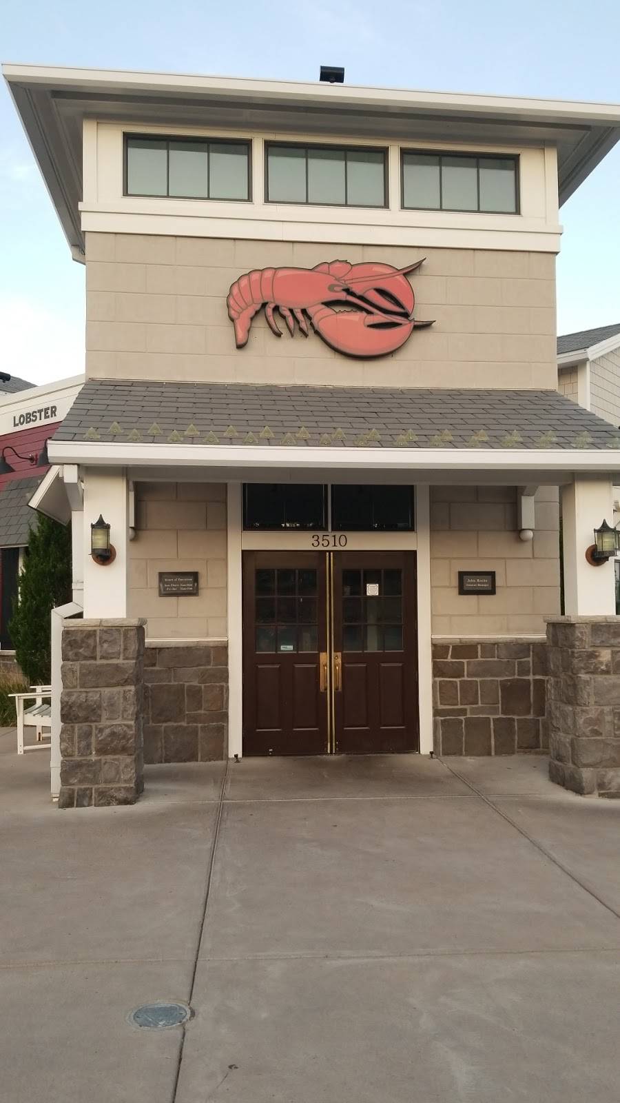 Red Lobster | restaurant | 3510 New Center Point, Colorado Springs, CO 80922, USA | 7195969057 OR +1 719-596-9057