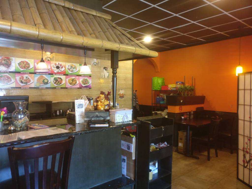 Main Moon | restaurant | 2173 W Dublin Granville Rd, Worthington, OH 43085, USA | 6148478168 OR +1 614-847-8168