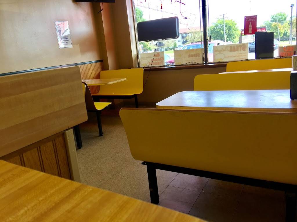 Sammies | restaurant | 216 N Milwaukee Ave #2, Lake Villa, IL 60046, USA | 8472652400 OR +1 847-265-2400