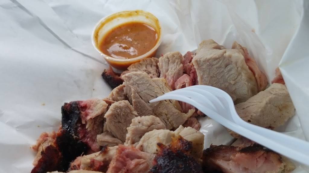 Smokin Ds BBQ | restaurant | 110 FL-206, St. Augustine, FL 32086, USA | 9047972050 OR +1 904-797-2050