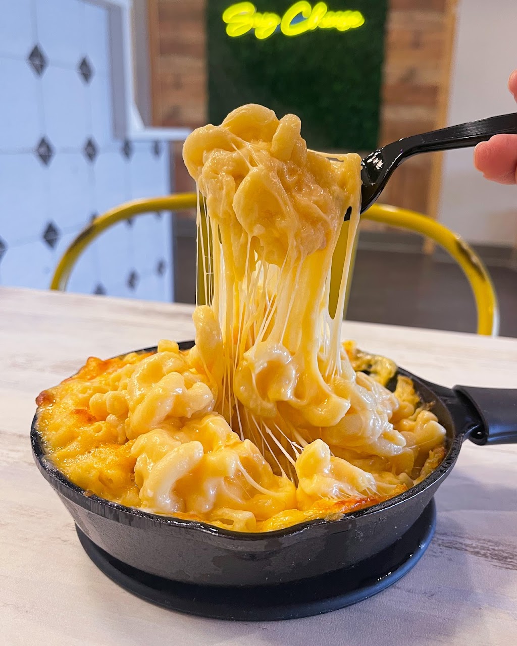 MacCheesys | restaurant | 1920 E Independence St, Springfield, MO 65804, USA | 4173513084 OR +1 417-351-3084