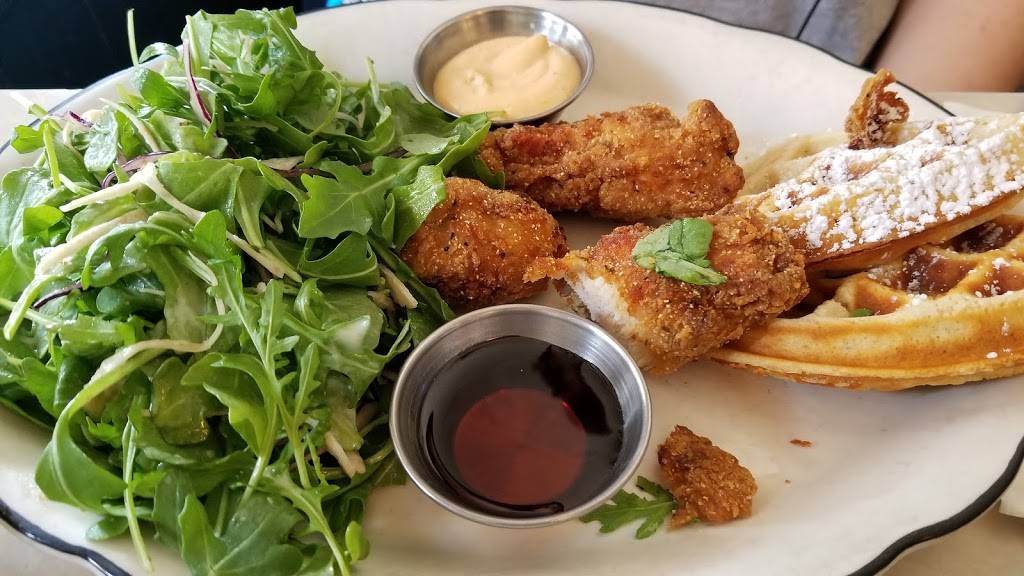 The Ox Tavern | restaurant | 1301 Newkirk Ave, Brooklyn, NY 11230, USA | 7182840005 OR +1 718-284-0005