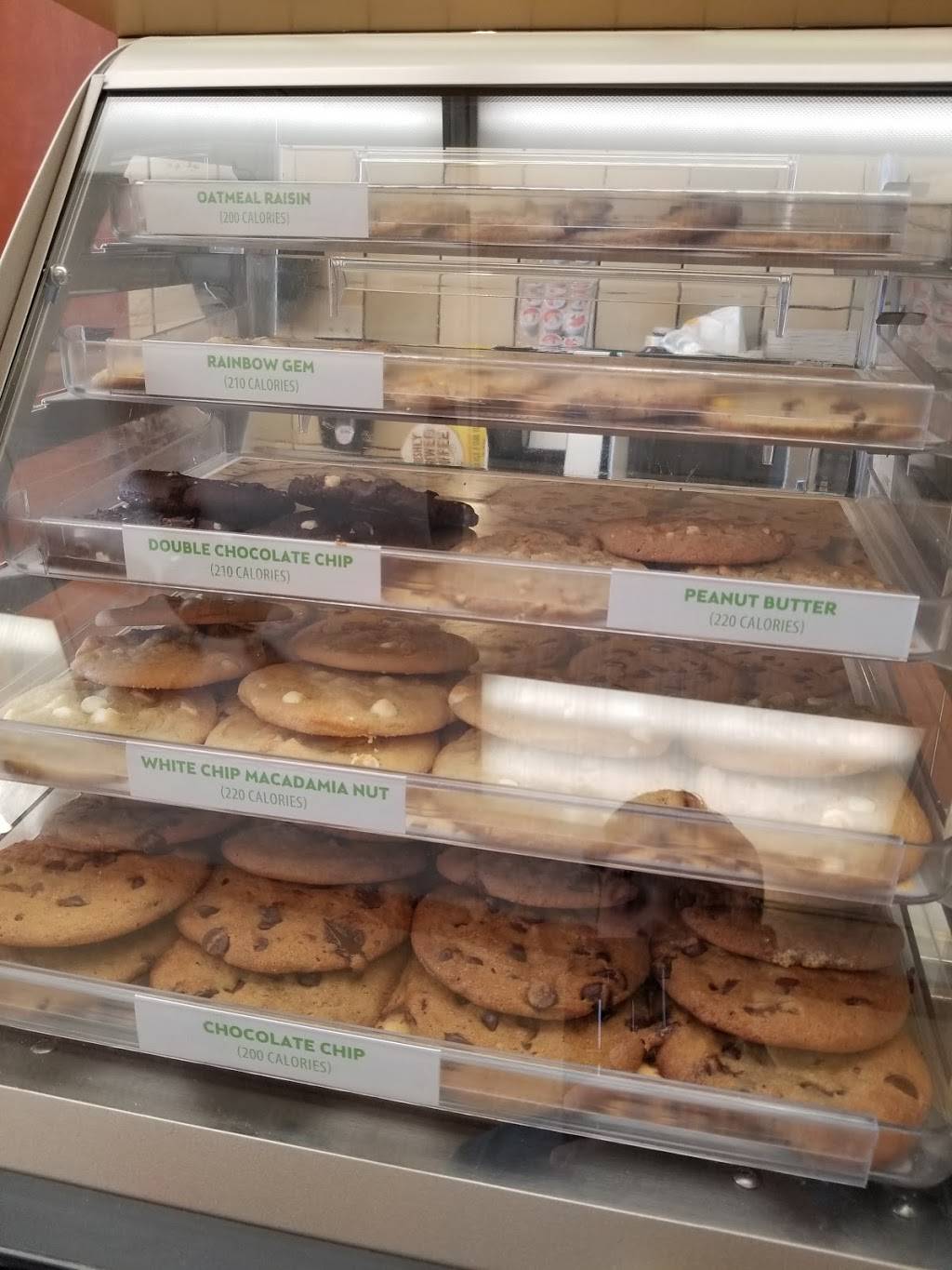 Subway | restaurant | 8957 N Cedar Ave, Fresno, CA 93720, USA | 5594489282 OR +1 559-448-9282