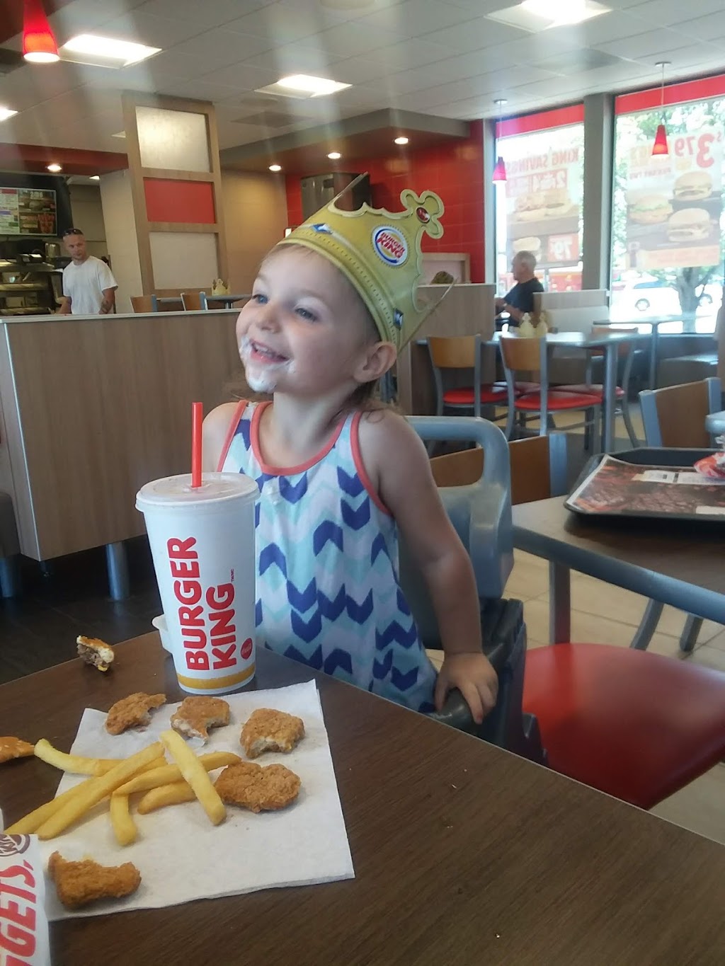 Burger King | restaurant | 1001 S Washington St, Kennewick, WA 99337, USA | 5095852400 OR +1 509-585-2400