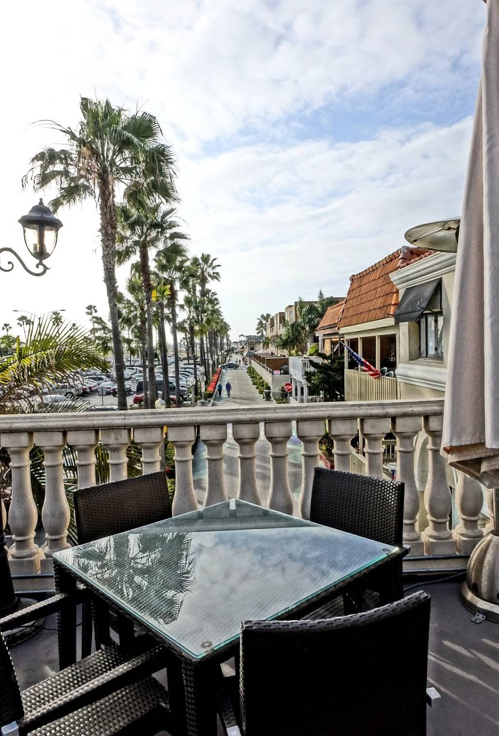 Siena Restaurant at Balboa Inn | restaurant | 105 Main St, Newport Beach, CA 92661, USA | 9496756400 OR +1 949-675-6400