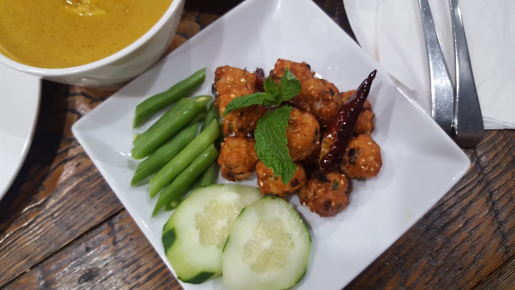 SkyIce 9th St. Thai Food & Ice Cream | restaurant | 437 5th Ave, Brooklyn, NY 11215, USA | 3478895532 OR +1 347-889-5532