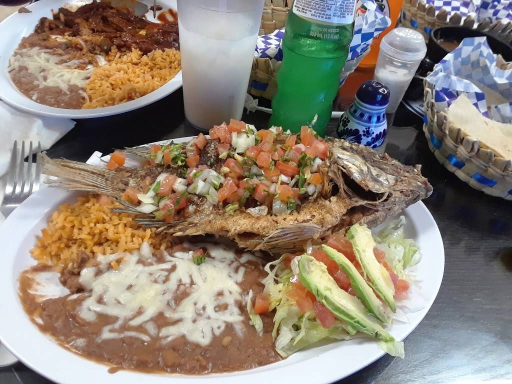 La Poblanita Kitchen | restaurant | 2811, 2870 McCall Ave, Selma, CA 93662, USA | 5598980930 OR +1 559-898-0930