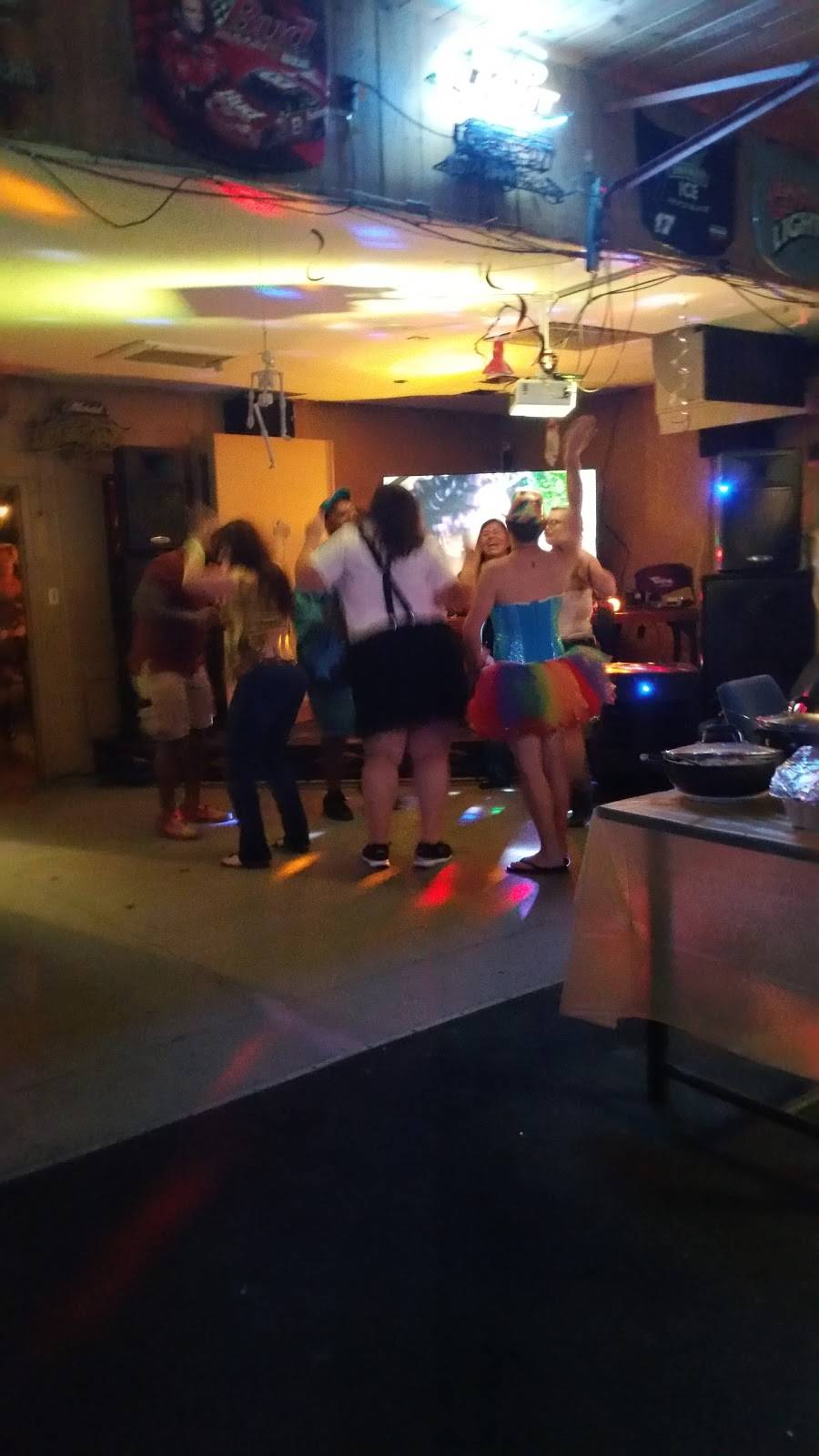 Al Js Tavern | restaurant | 4980 E 22nd St, Tucson, AZ 85711, USA | 5205142774 OR +1 520-514-2774