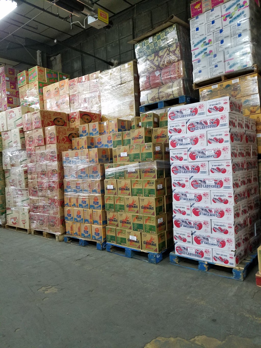 New Siam Trading Inc. | restaurant | 555 Johnson Ave, Brooklyn, NY 11237, USA | 7183815816 OR +1 718-381-5816