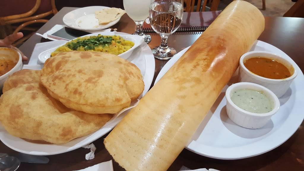 Tiffin | restaurant | 1341 University Blvd E, Takoma Park, MD 20912, USA | 3014349200 OR +1 301-434-9200