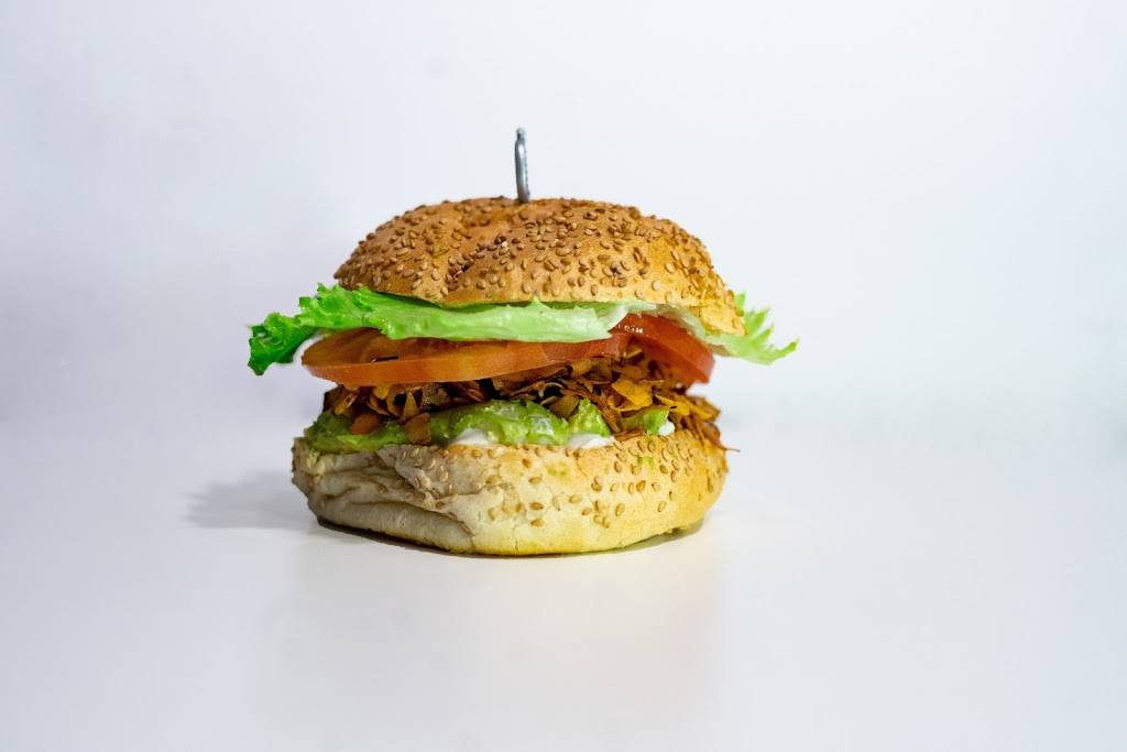 Daily Veg | restaurant | 5335B Limestone Rd, Wilmington, DE 19808, USA | 3026357047 OR +1 302-635-7047