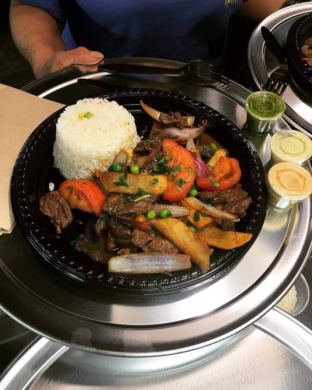 Spin Pollo | restaurant | 6672 Arlington Blvd, Falls Church, VA 22042, USA | 7038273322 OR +1 703-827-3322