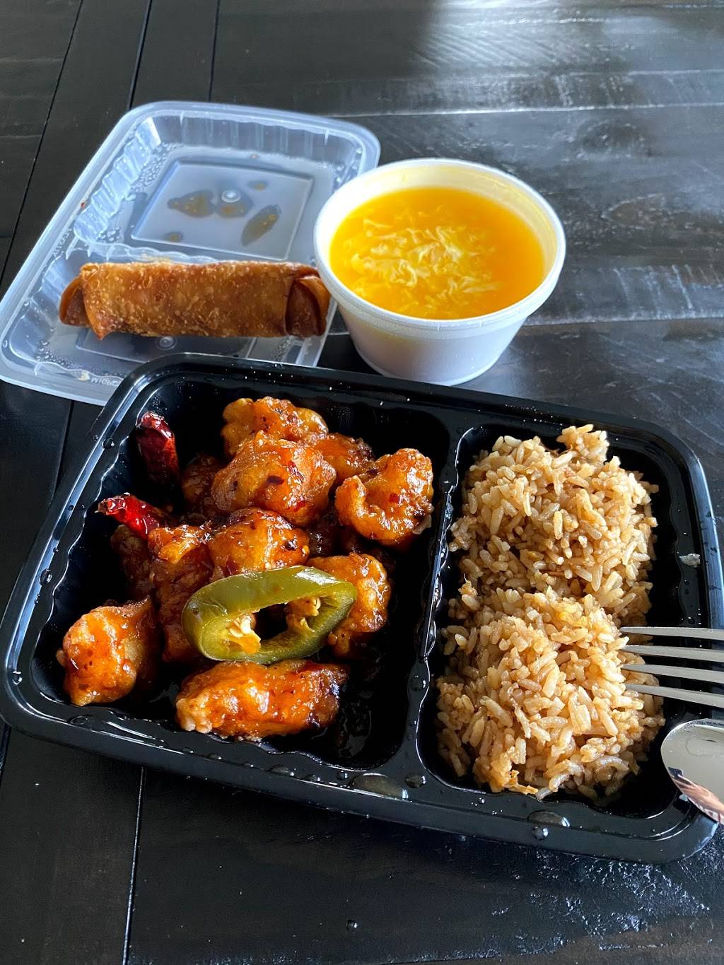 WOK & ROLL Chinese and Sushi Restaurant | restaurant | 3702 Cypress Creek Pkwy G, Houston, TX 77068, USA | 2815801000 OR +1 281-580-1000